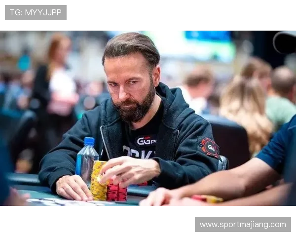 德州扑克职业选手成长之路与成功经验分享